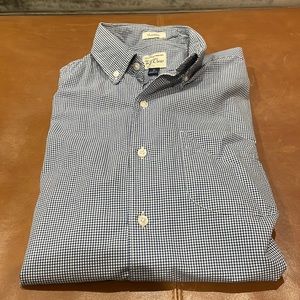 Men’s J.Crew Secret Wash Shirt - Small